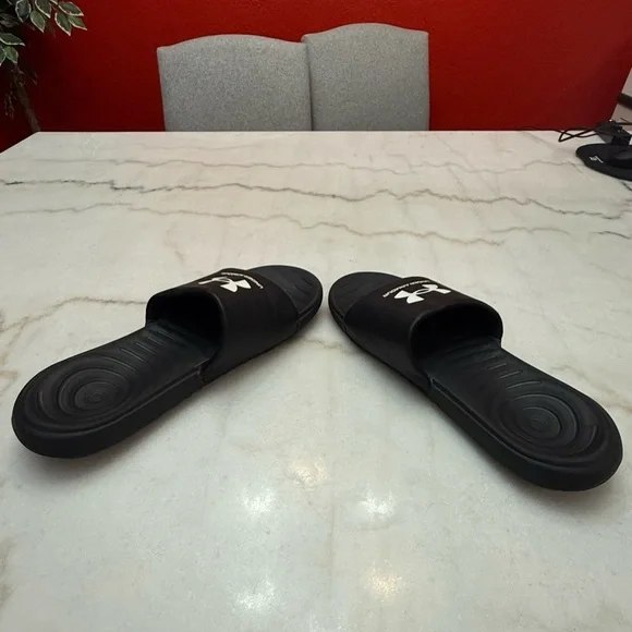 Under Armour Black Slides with White Logo - Picture 5 of 8